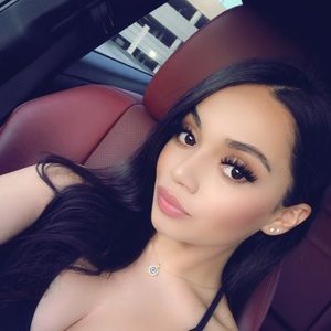 Meet your Posher, Jackie